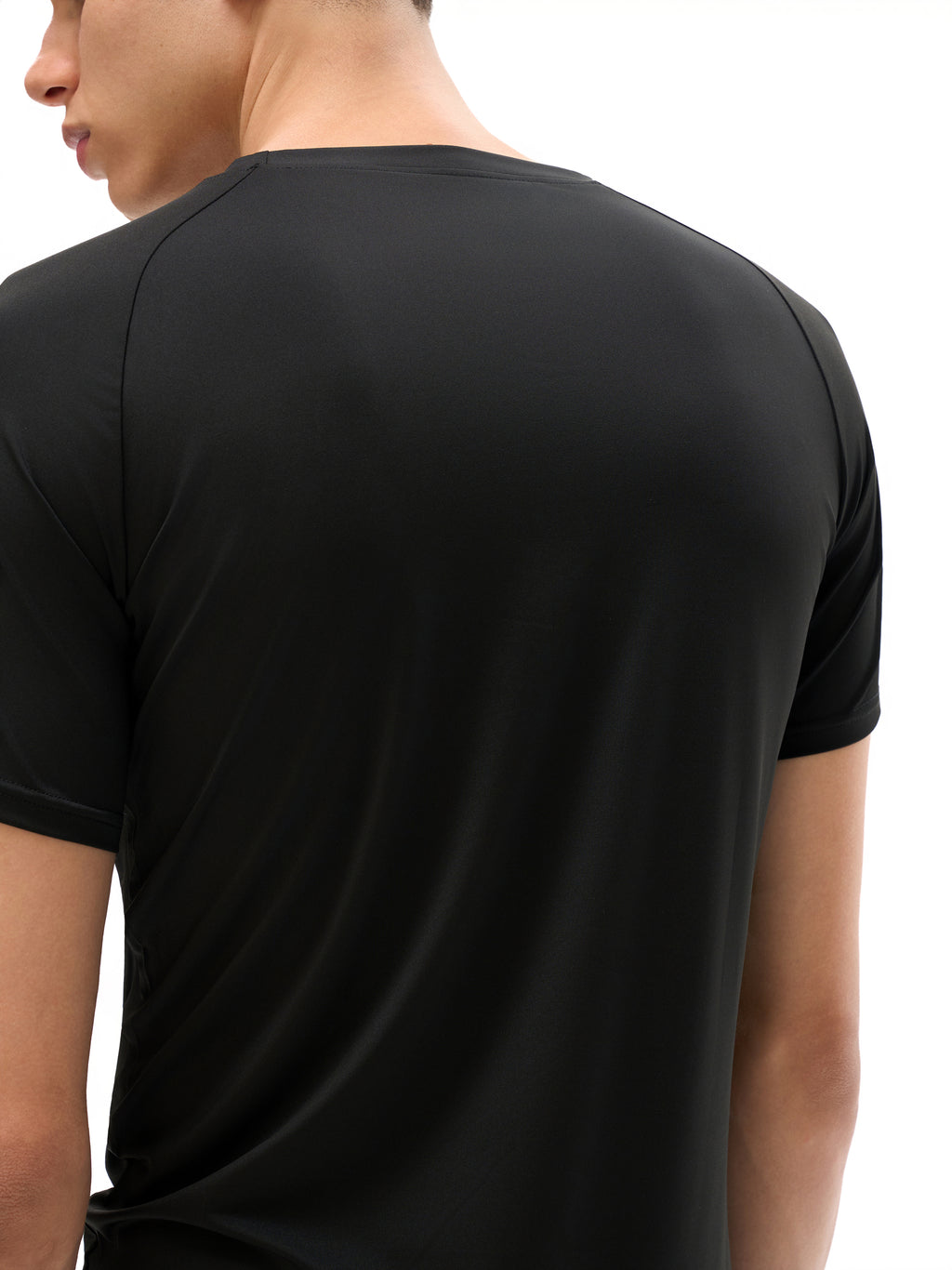 Playera deportiva full black para hombre Luxors