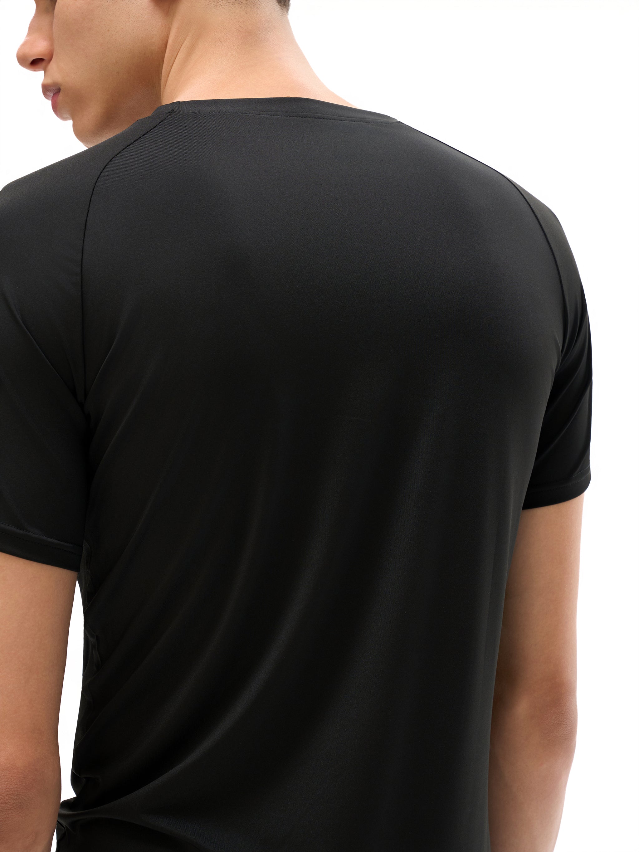 Playera deportiva full black para hombre Luxors